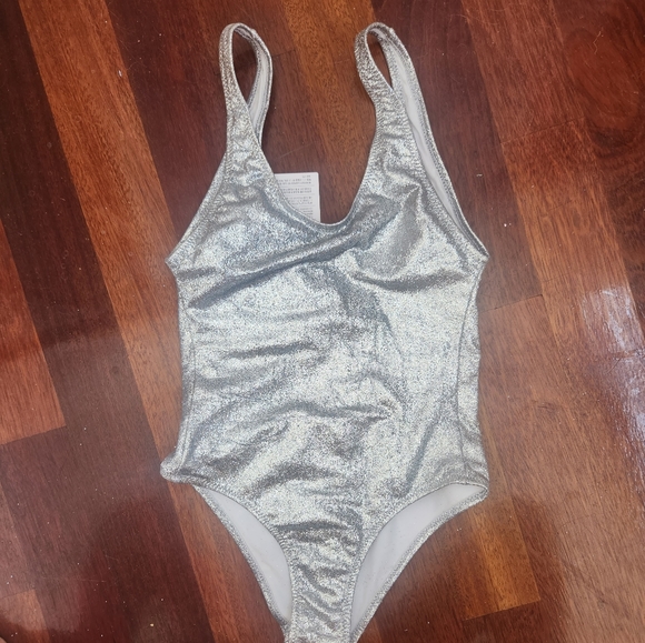 Nwt Chiarra Ferragni runway dressy silver metallic one piece swim/bodysuit S - Picture 4 of 9
